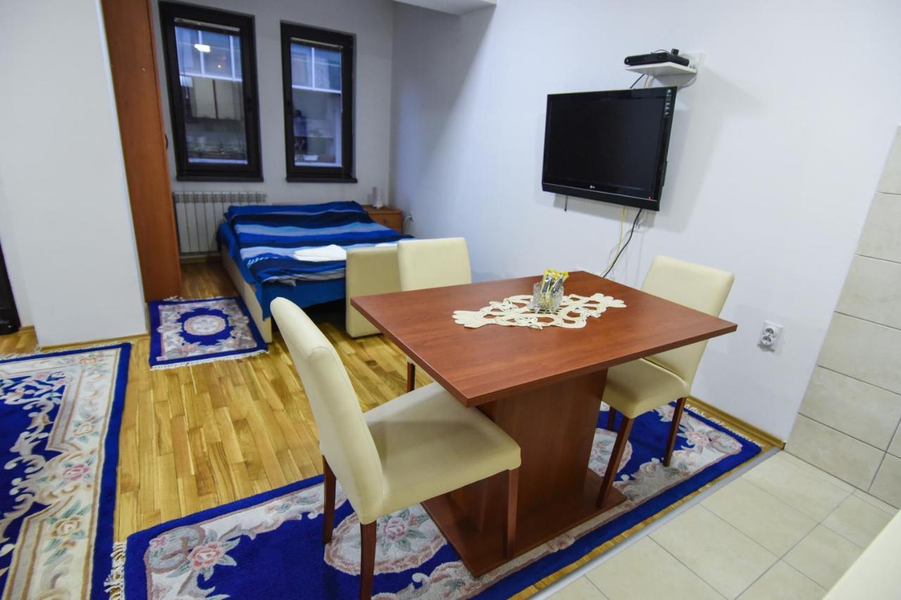 Stevi Apartment Скопие Екстериор снимка